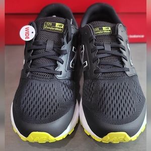 New balance running course size 9 wide